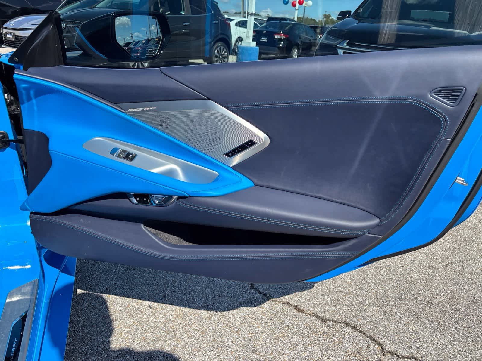Used 2023 Chevrolet Corvette Stingray Premium Conv w/ Z51 Performance Package RWD image 12
