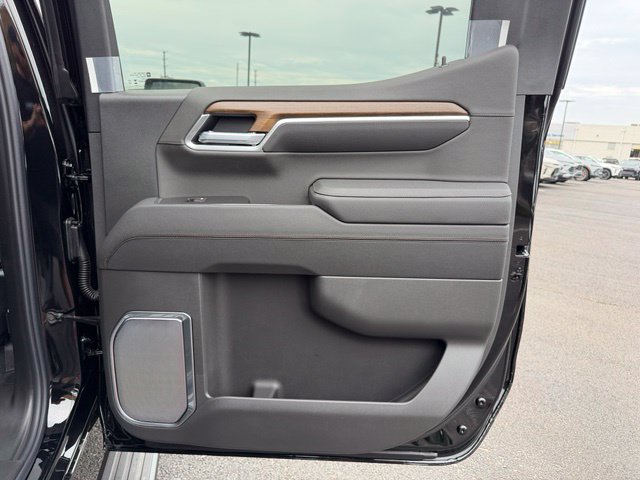 New 2026 Chevrolet Silverado 1500 High Country w/ Midnight Edition AWD/4WD image 15