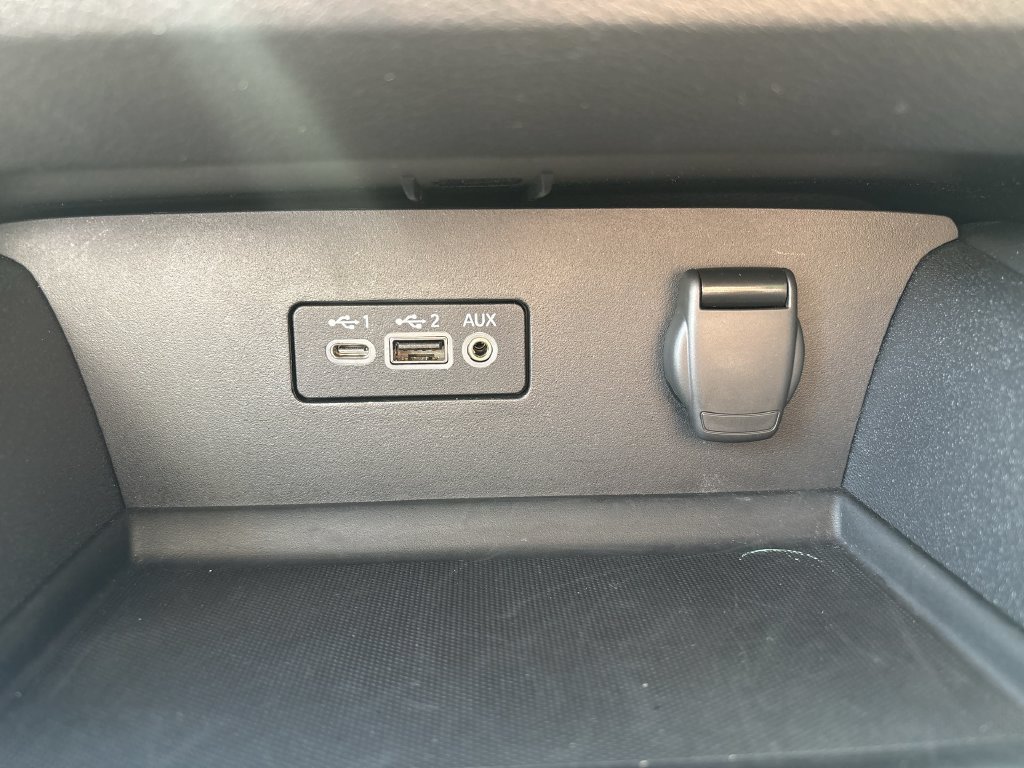 Certified 2025 Nissan Altima 2.5 SV FWD image 26