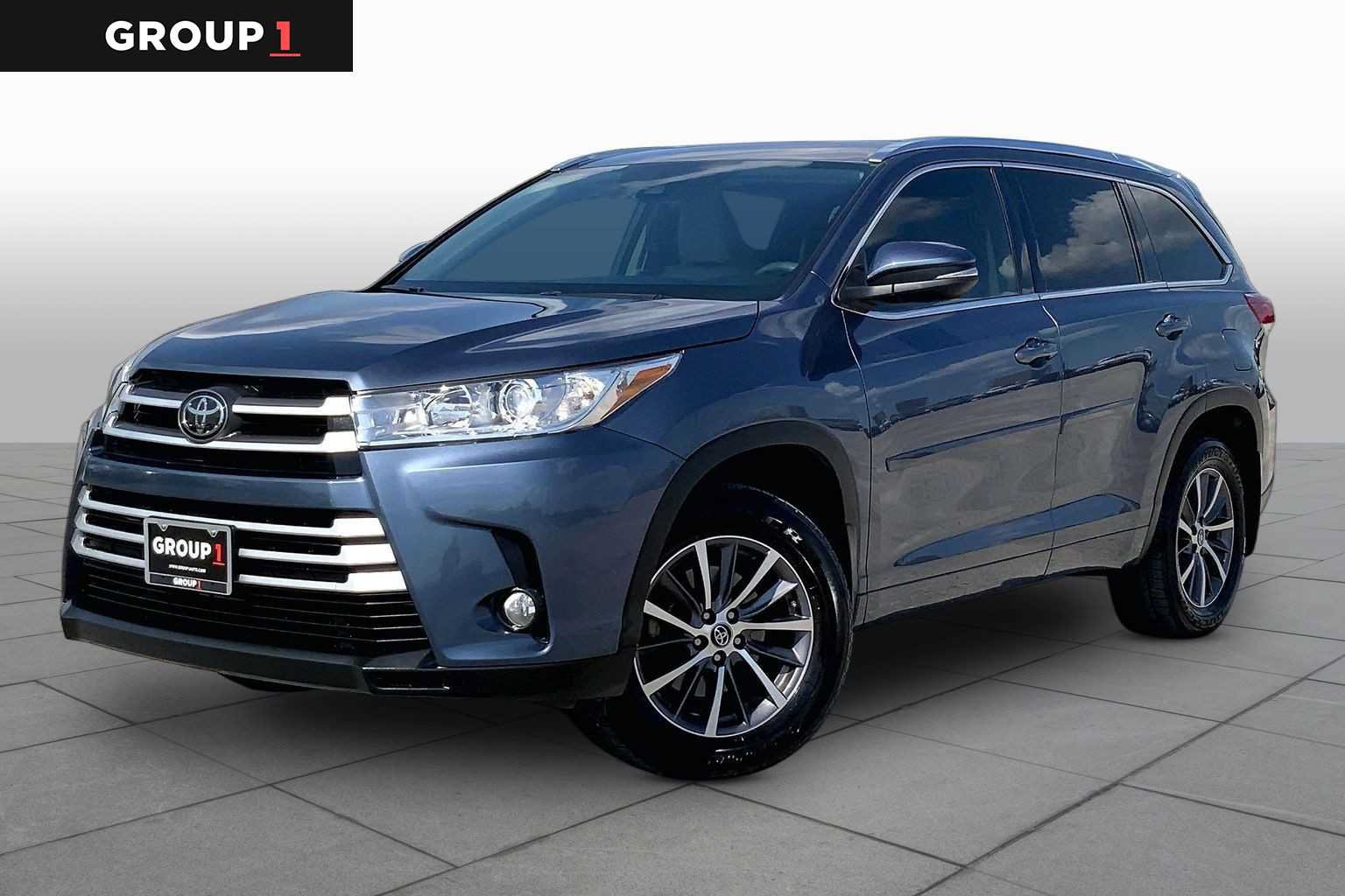 Used 2018 Toyota Highlander XLE FWD image 1