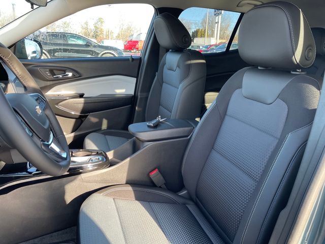 New 2026 Chevrolet Trax LT w/ Driver Confidence Package image 10