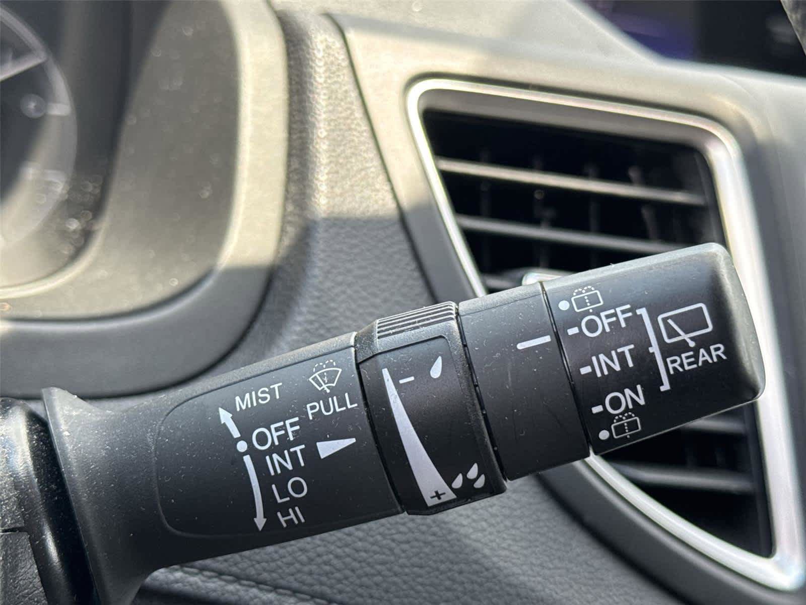 Used 2015 Honda CR-V Touring image 22