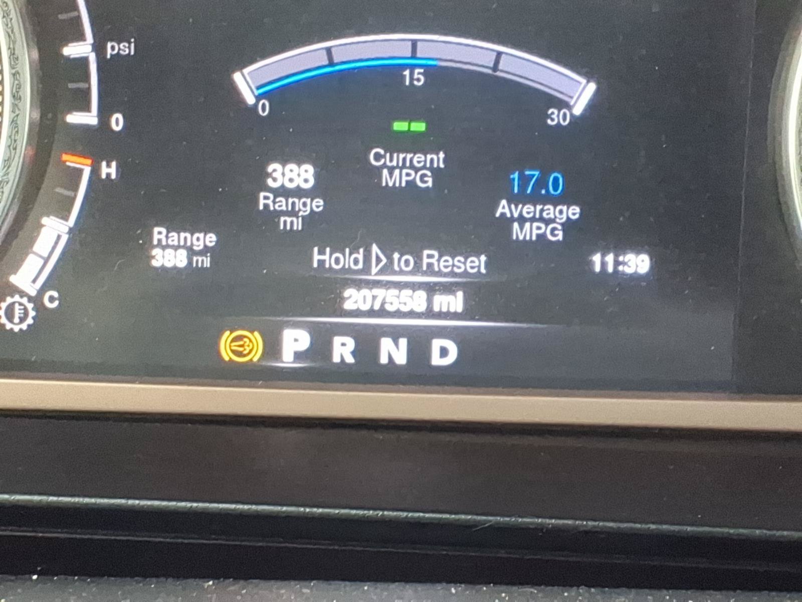 Used 2016 RAM 2500 Longhorn w/ Convenience Group AWD/4WD image 33