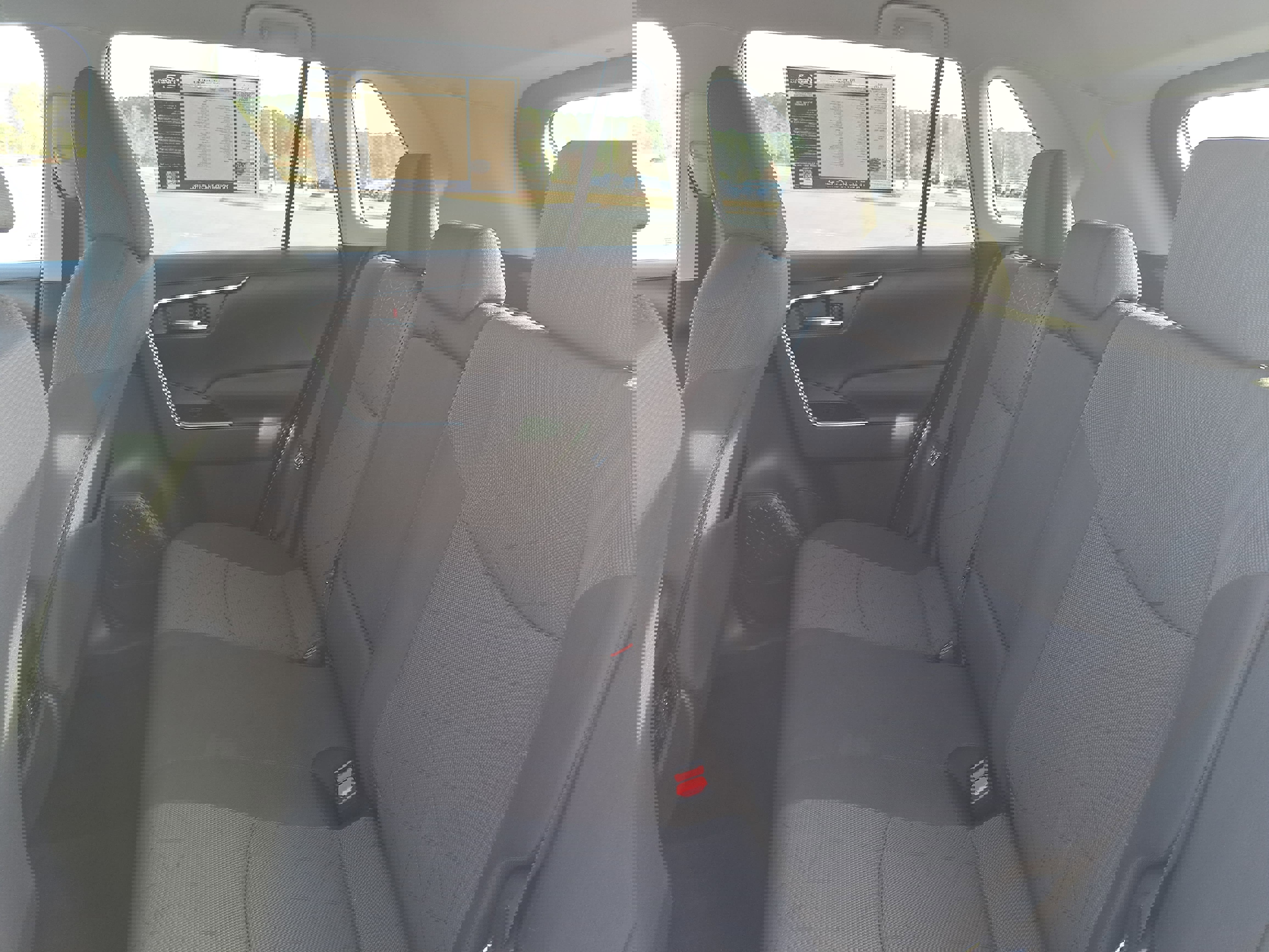 Used 2021 Toyota RAV4 XLE image 13