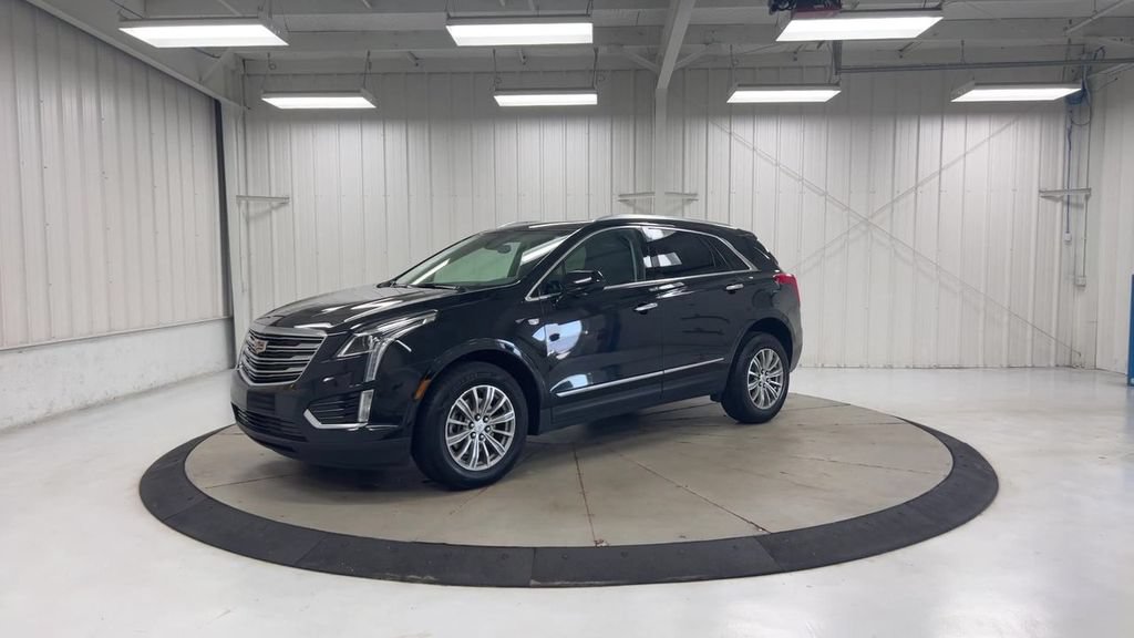 Used 2019 Cadillac XT5 Luxury AWD/4WD image 4