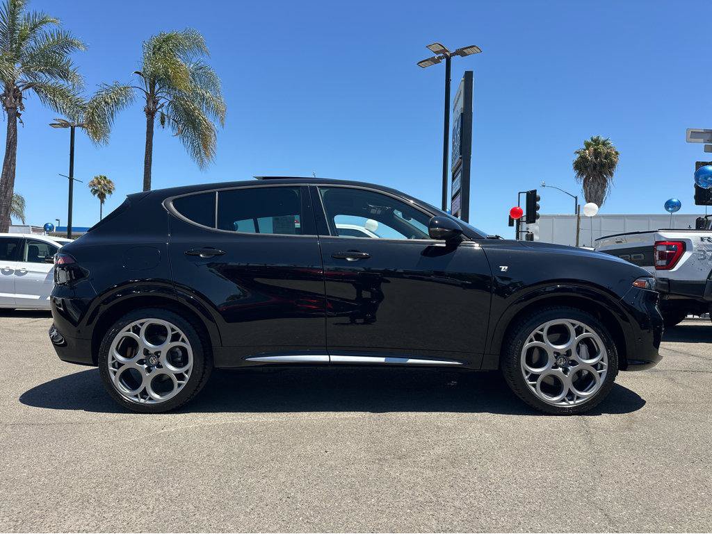 Used 2024 Alfa Romeo Tonale Ti w/ Active Assist Package AWD/4WD image 43