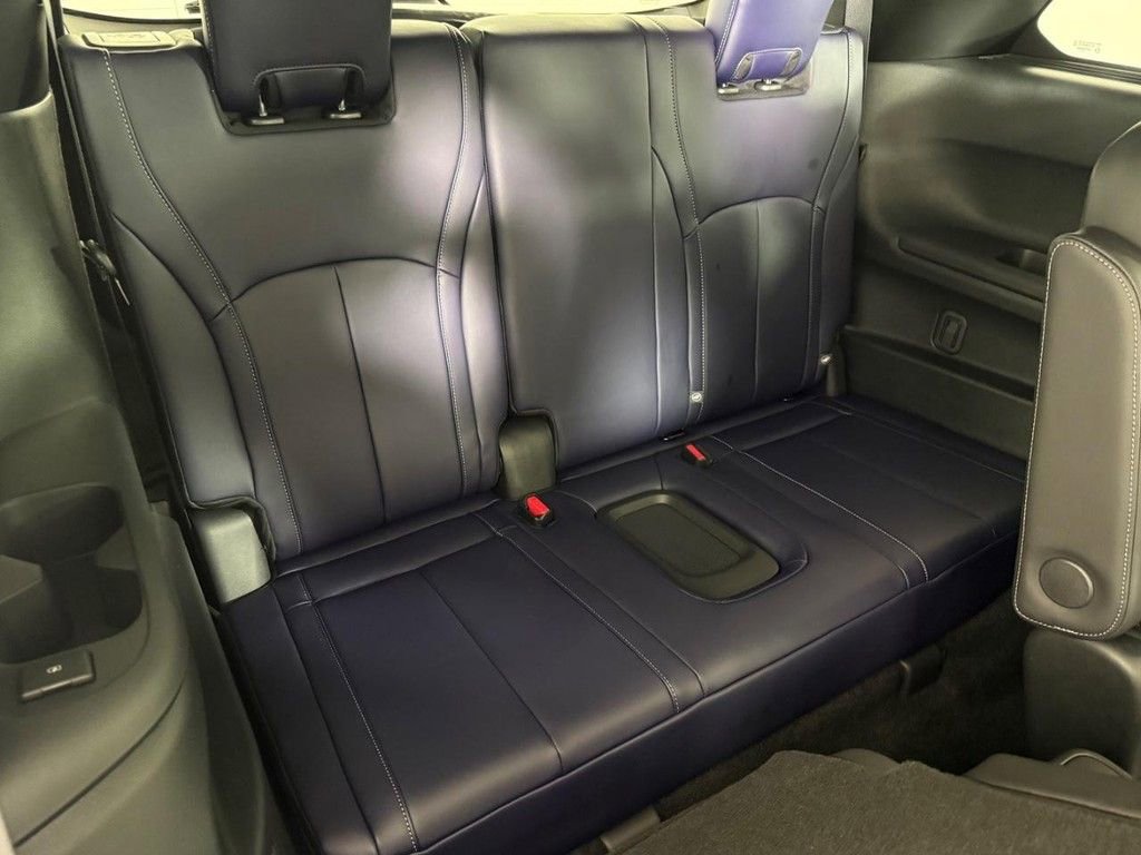 New 2026 INFINITI QX60 Sport w/ Dark Cargo Package image 15