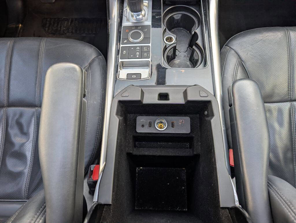 Used 2016 Land Rover Range Rover Sport HSE image 38