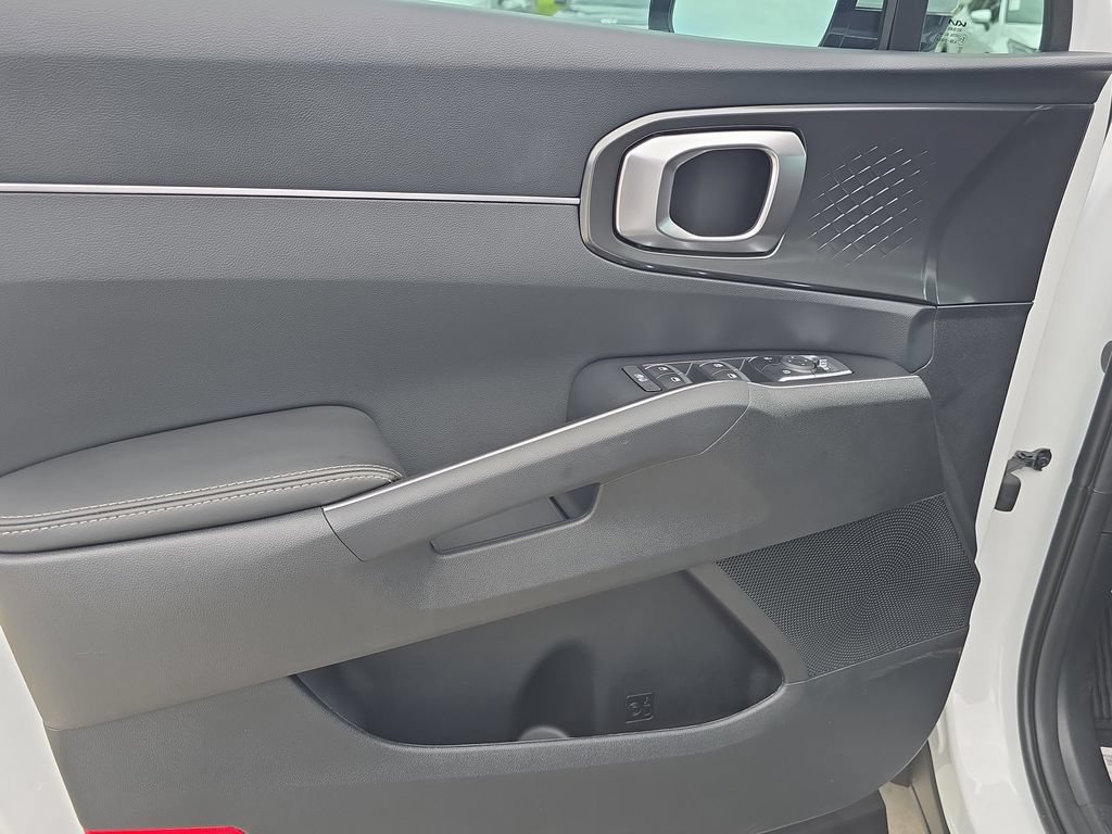 New 2026 Kia Sorento S AWD/4WD image 17
