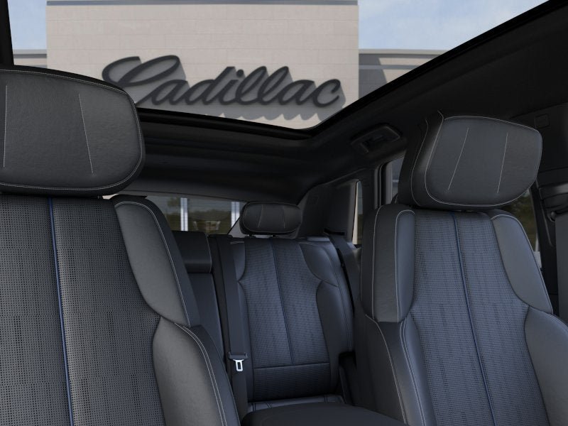 New 2026 Cadillac Lyriq Luxury w/ LPO, Floor Liner Package AWD/4WD image 24