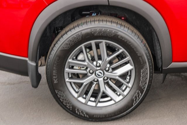 New 2026 Nissan Rogue S image 9