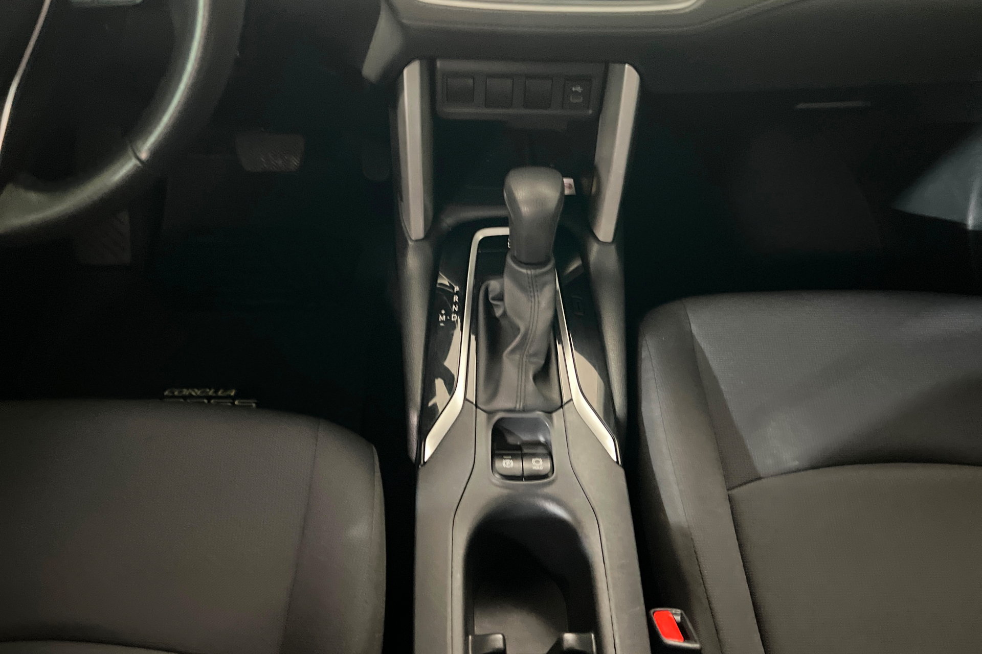 Used 2023 Toyota Corolla Cross LE w/ Moonroof Package FWD image 14