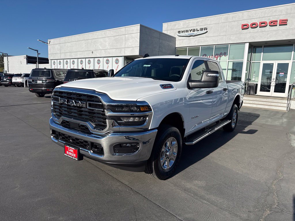 Certified 2026 RAM 2500 Big Horn AWD/4WD image 3