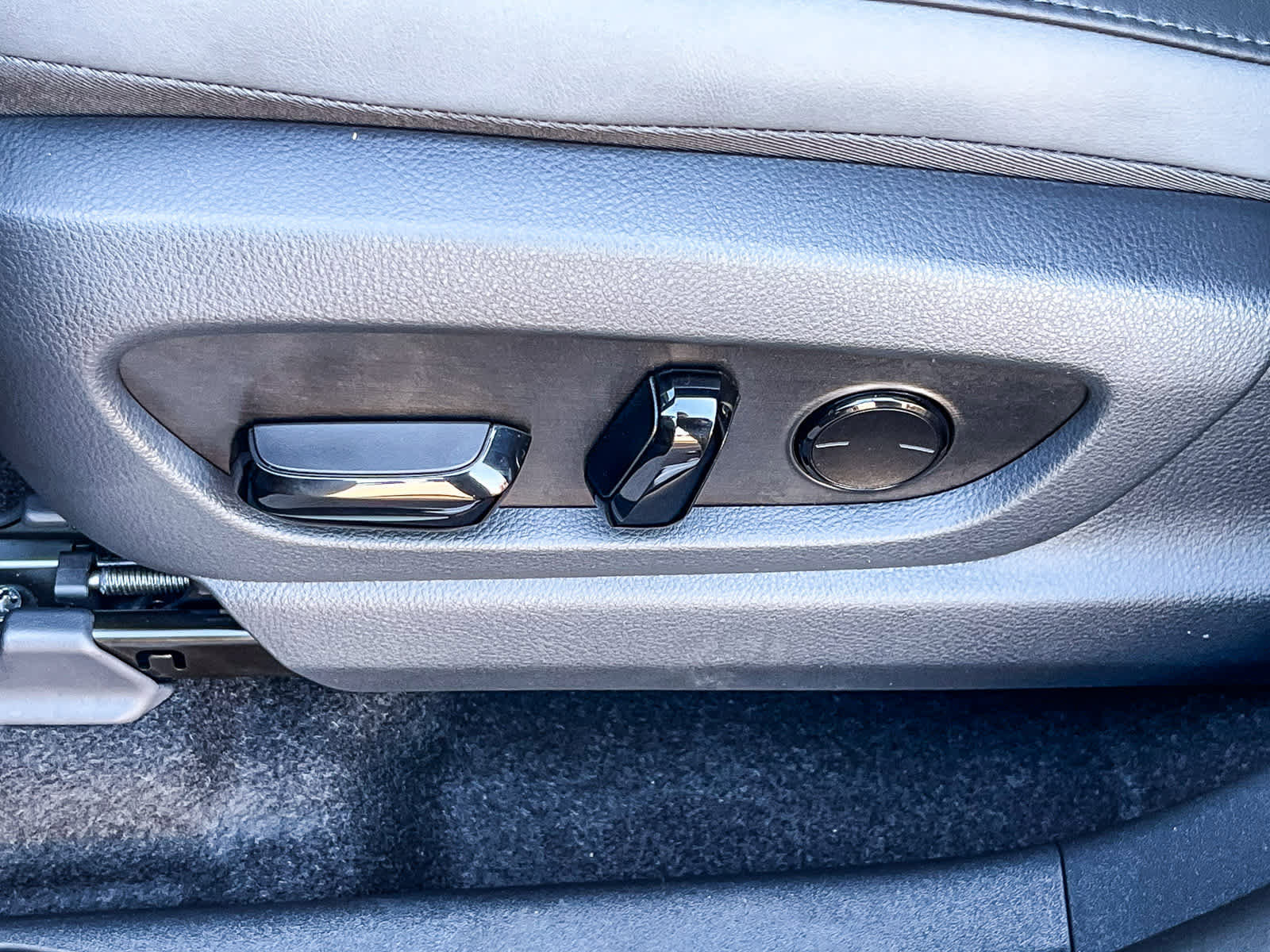 New 2026 Lexus RZ 450e Premium image 22