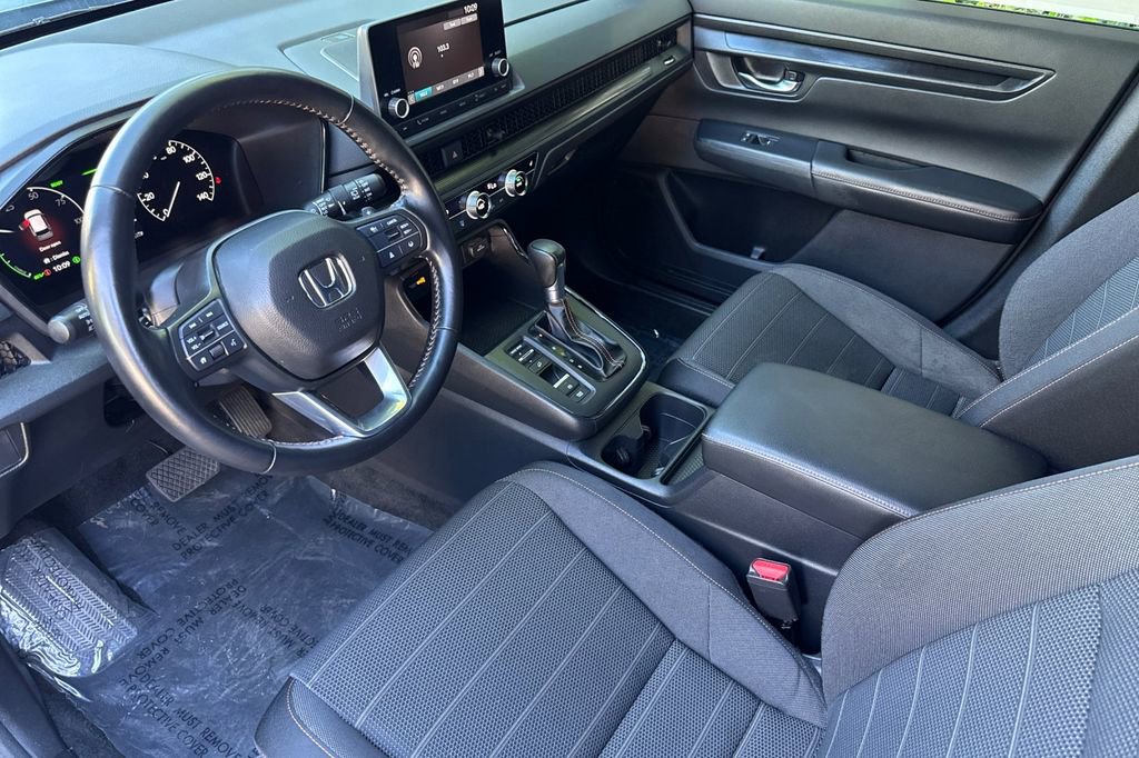 Certified 2025 Honda CR-V Sport image 3