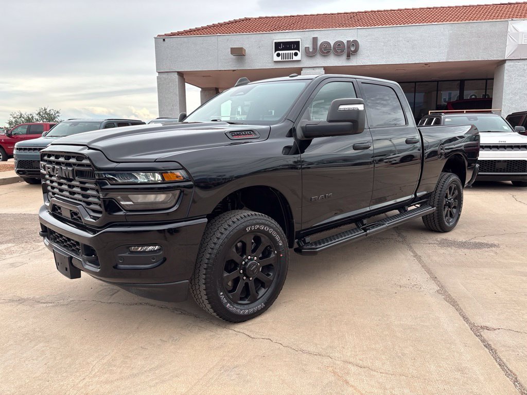 Used 2025 RAM 2500 Big Horn AWD/4WD image 1