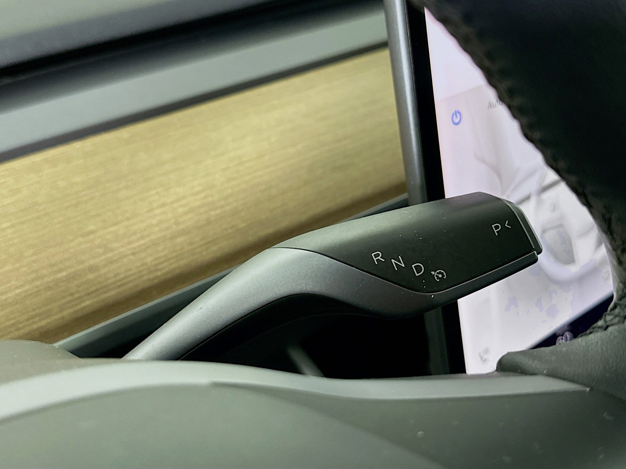 Used 2020 Tesla Model 3 Standard Range Plus image 24