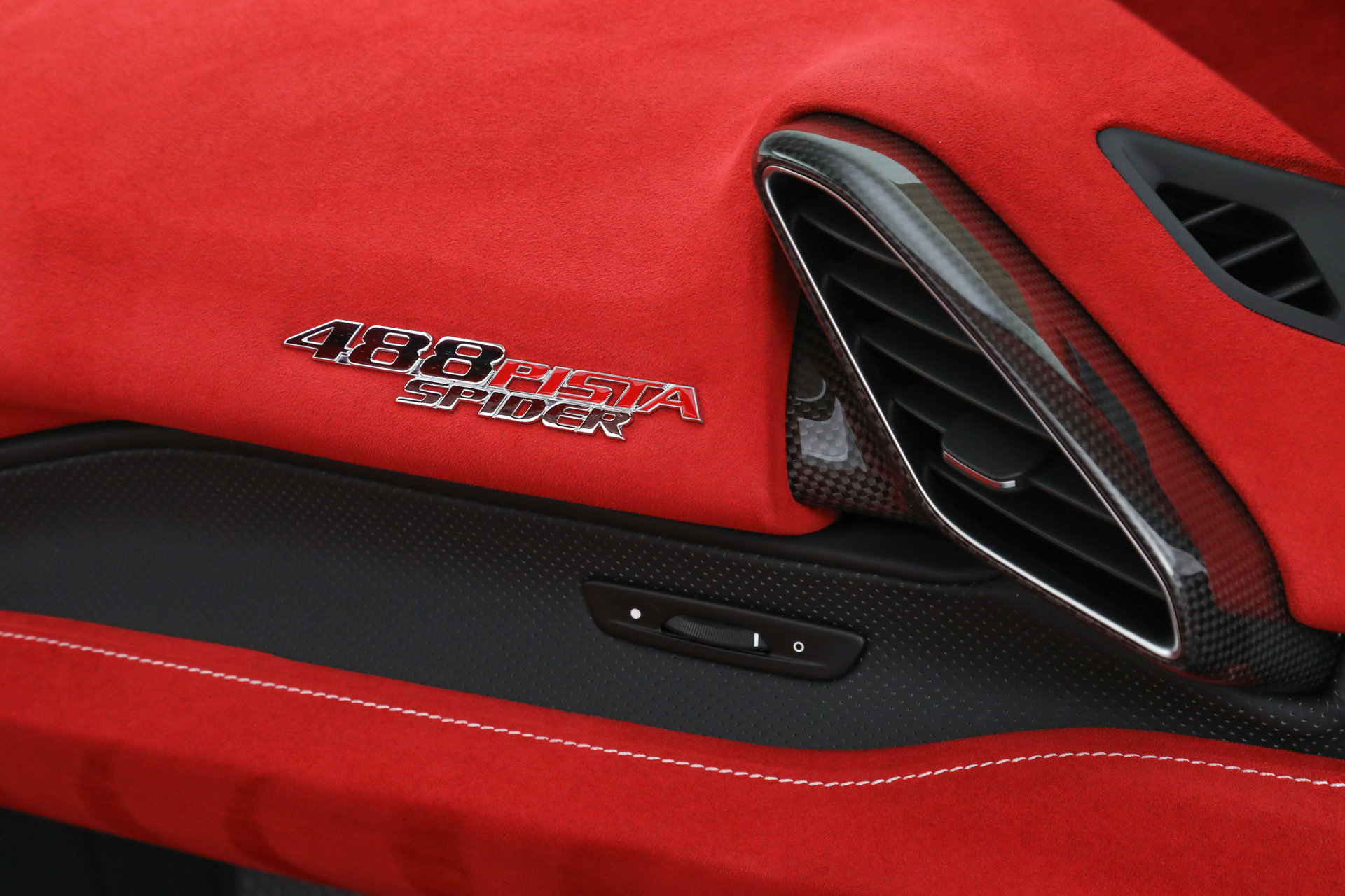 Certified 2020 Ferrari 488 Pista image 24