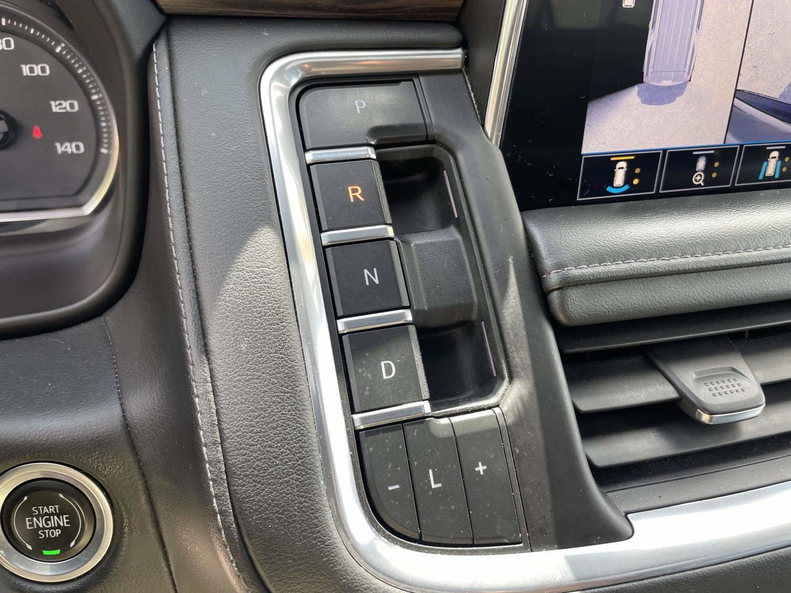 Used 2021 Chevrolet Tahoe Z71 w/ Z71 Signature Package image 21
