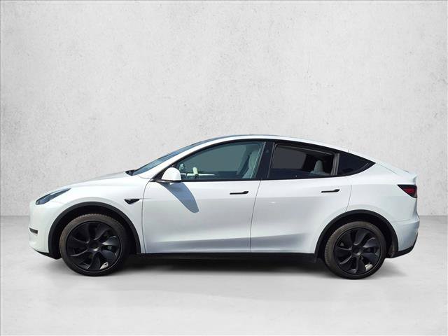 Used 2024 Tesla Model Y Long Range AWD/4WD image 8