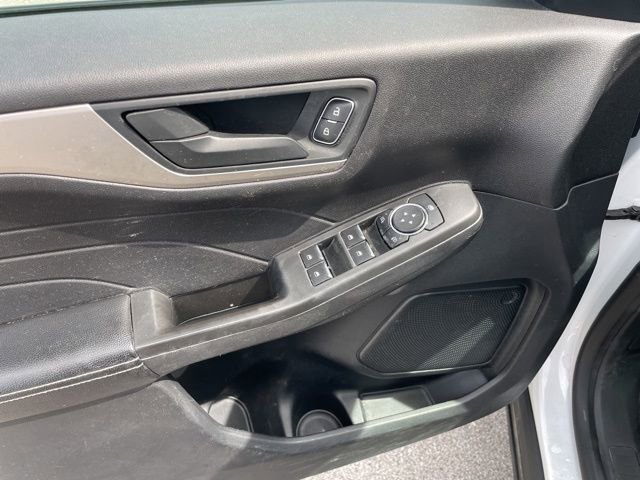 Used 2021 Ford Escape S AWD/4WD image 18