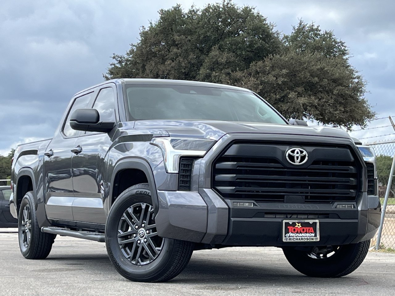 Used 2024 Toyota Tundra SR5 w/ SX Package RWD image 2