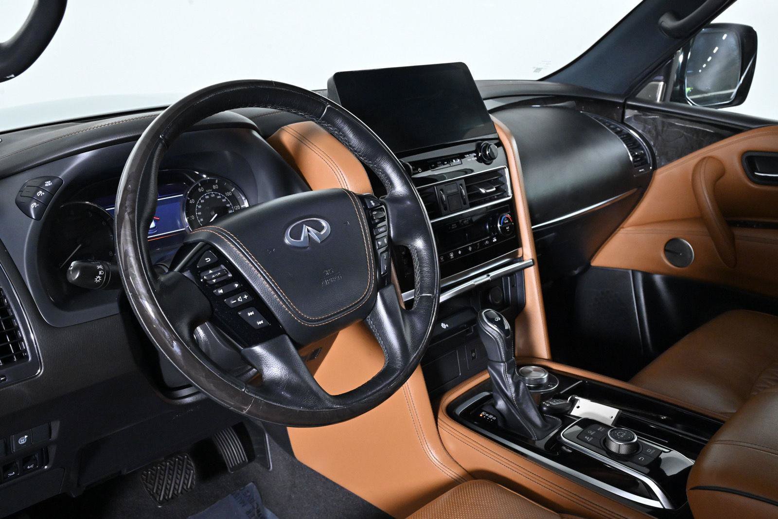 Used 2022 INFINITI QX80 Sensory w/ All-Season Package AWD/4WD image 12