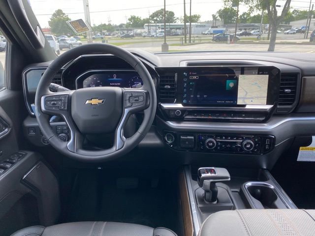 New 2026 Chevrolet Silverado 1500 High Country AWD/4WD image 16