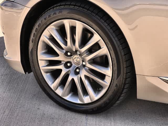 Used 2016 Lexus LS 460 w/ Comfort Package RWD image 9