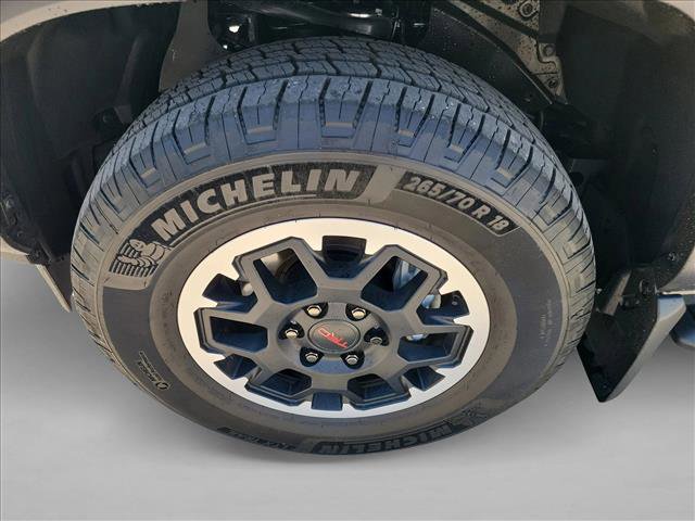 Used 2025 Toyota 4Runner TRD Off-Road image 9