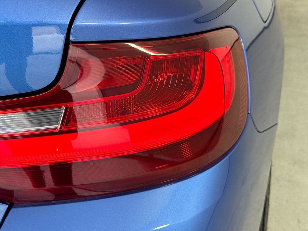 Used 2015 BMW M235i Coupe RWD image 32