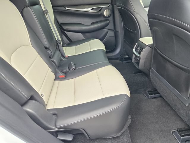 Used 2023 INFINITI QX55 Essential AWD/4WD image 15