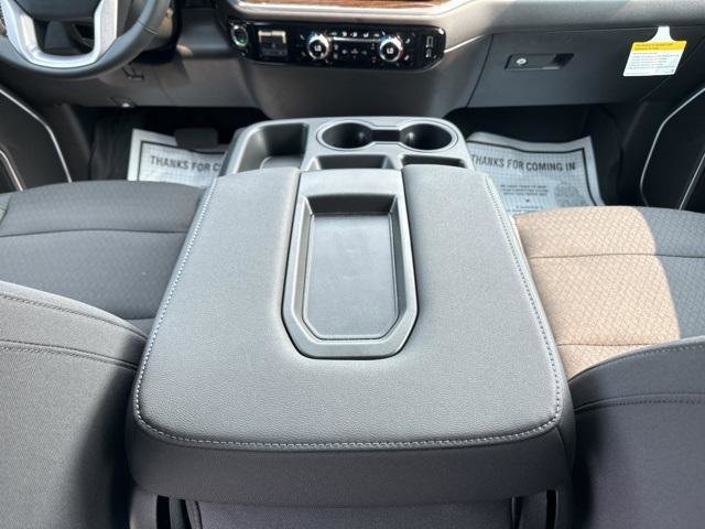 New 2026 GMC Sierra 1500 SLE image 38