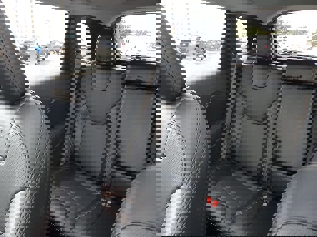 Used 2022 Jeep Cherokee Limited image 14