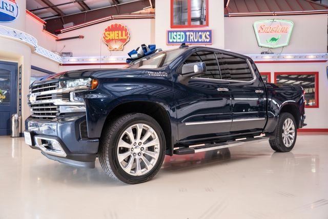 Used 2019 Chevrolet Silverado 1500 High Country image 2