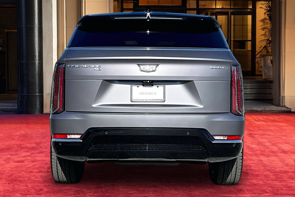 New 2026 Cadillac Escalade IQ Luxury 2 w/ LPO, Floor Liner Package AWD/4WD image 5