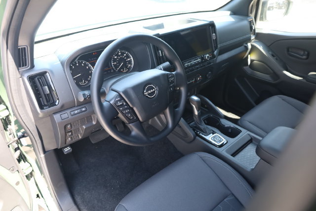 New 2026 Nissan Frontier SV w/ Tow Package AWD/4WD image 10