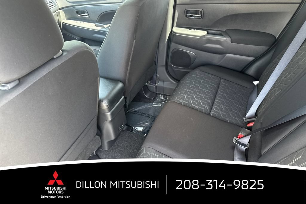 New 2026 Mitsubishi Outlander Sport LE AWD/4WD image 12