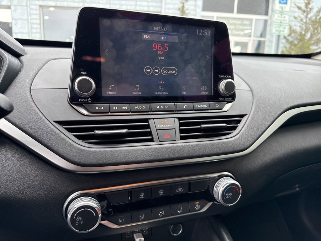 Used 2020 Nissan Altima 2.5 S image 6