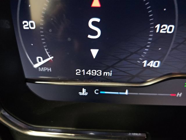 Used 2024 GMC Sierra 3500 Denali Ultimate AWD/4WD image 16