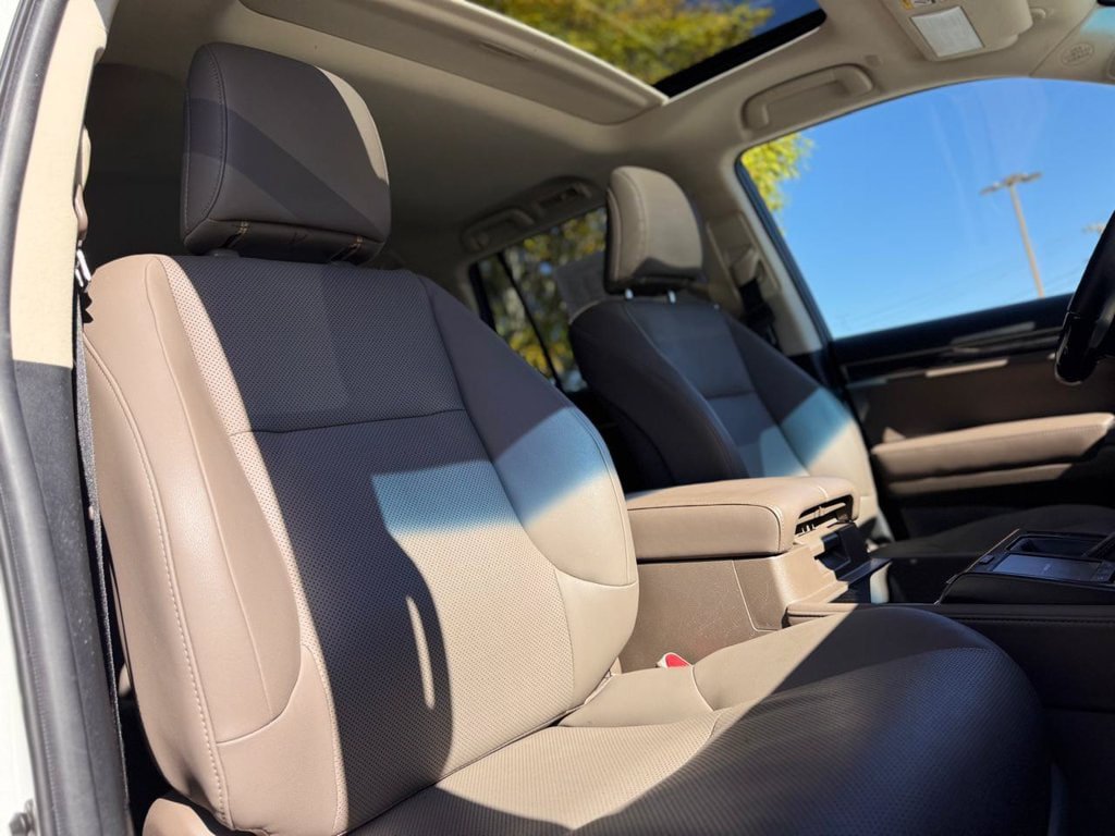 Used 2023 Lexus GX 460 Premium w/ Premium Package AWD/4WD image 30
