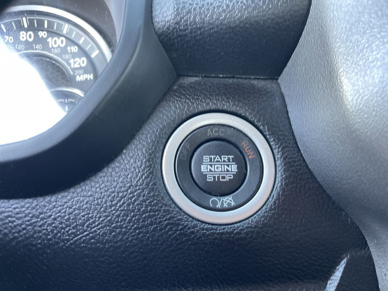 Used 2024 RAM 2500 Big Horn image 30