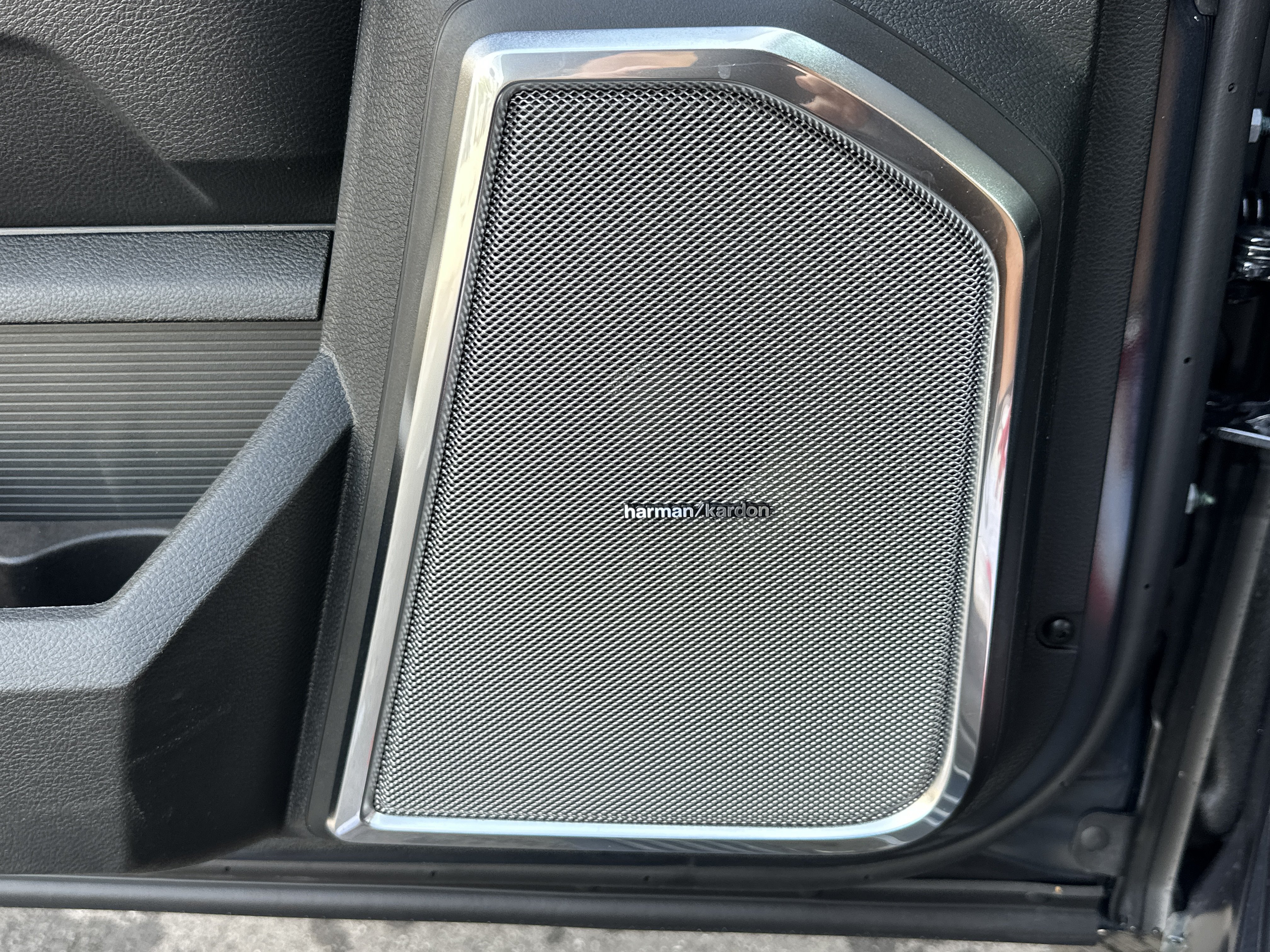 New 2027 RAM 2500 Laramie AWD/4WD image 15