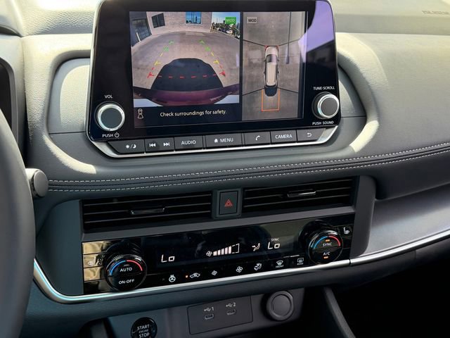 New 2026 Nissan Rogue SV image 18