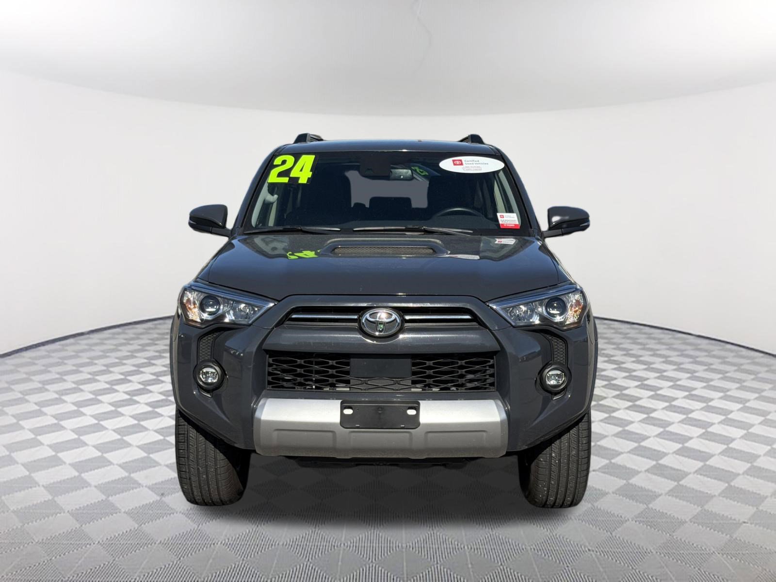 Certified 2024 Toyota 4Runner TRD Off-Road Premium image 2