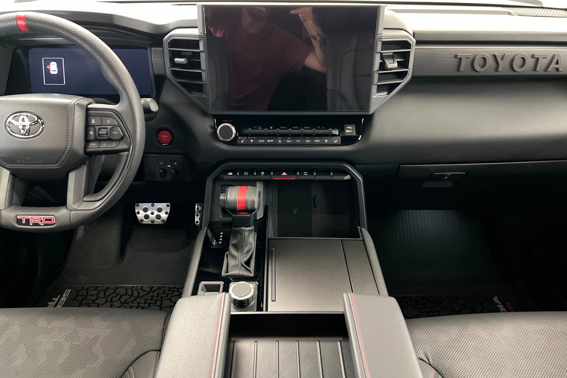 Used 2025 Toyota Sequoia TRD Pro AWD/4WD image 14