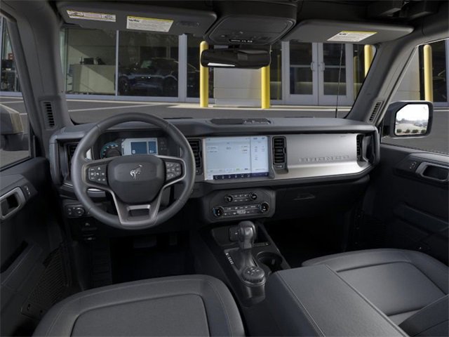 New 2025 Ford Bronco Outer Banks image 9