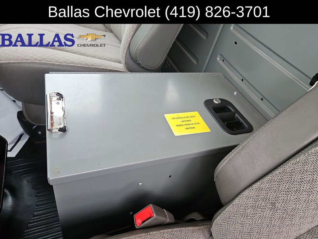 Certified 2016 Chevrolet Express 2500 image 28