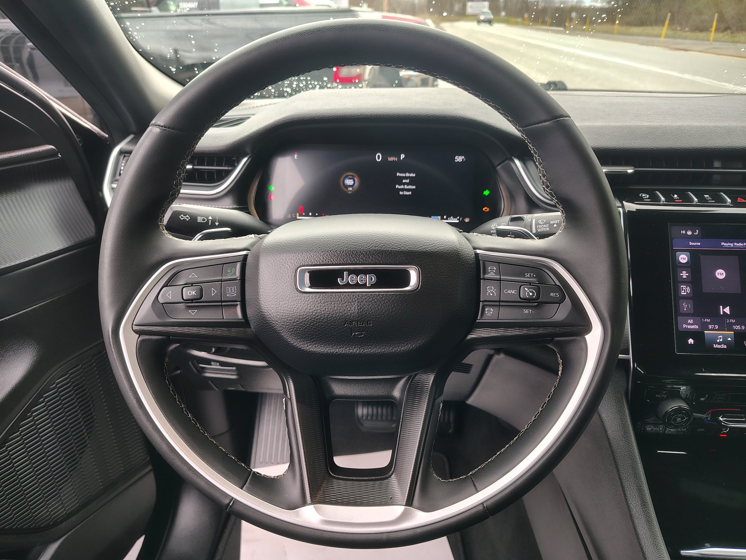 Certified 2024 Jeep Grand Cherokee L Altitude AWD/4WD image 35