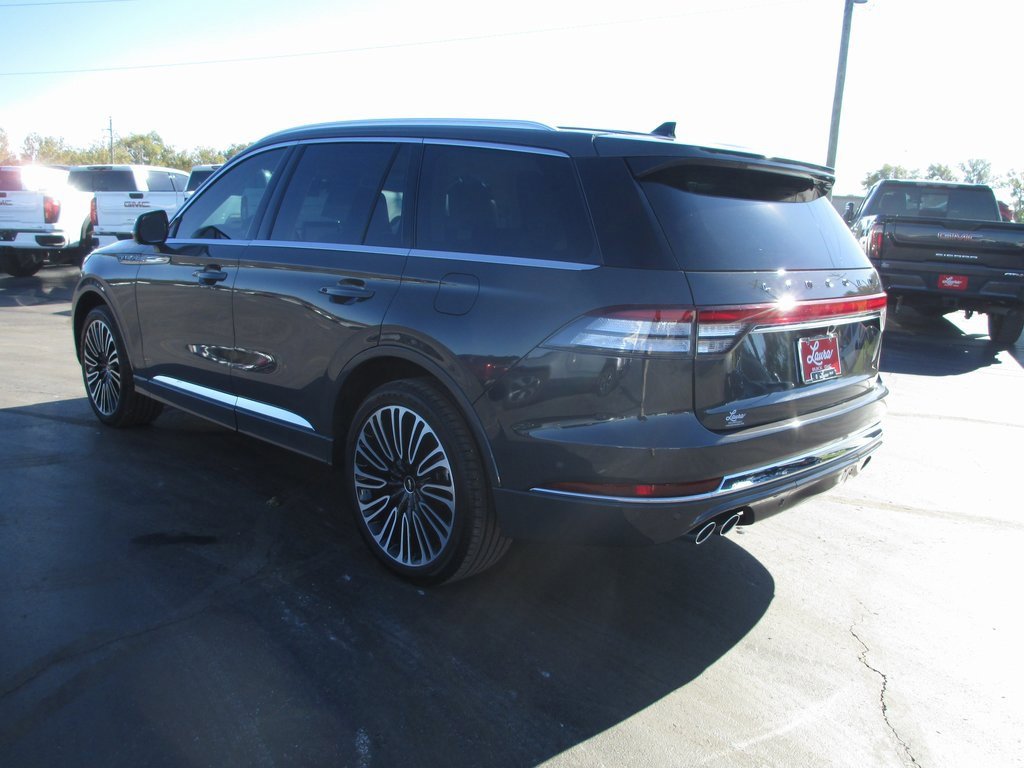 Used 2024 Lincoln Aviator Black Label w/ Dynamic Handling Package image 8